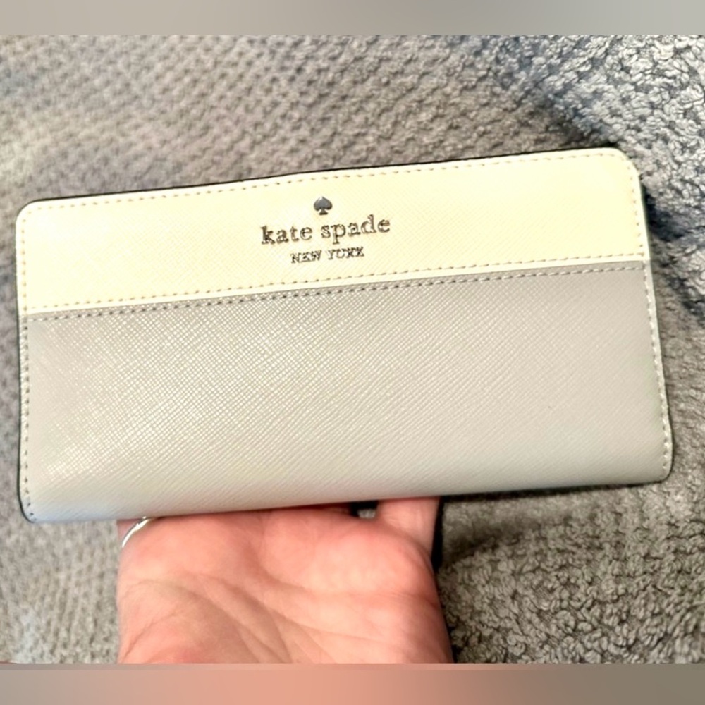 Kate Spade Madison Large Slim Bifold Wallet